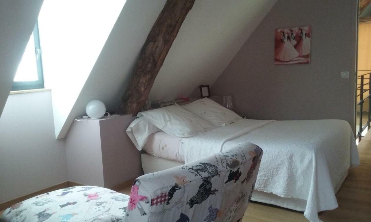 Le Mazet D'Olt Bed & Breakfast Altillac Ngoại thất bức ảnh