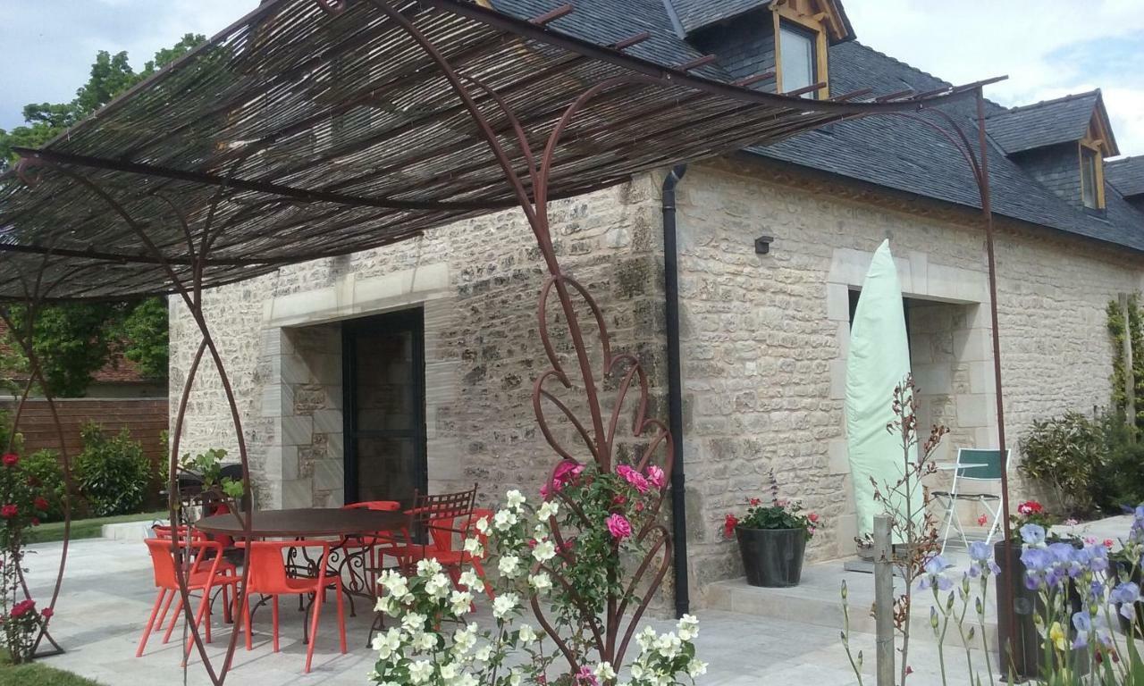 Le Mazet D'Olt Bed & Breakfast Altillac Ngoại thất bức ảnh