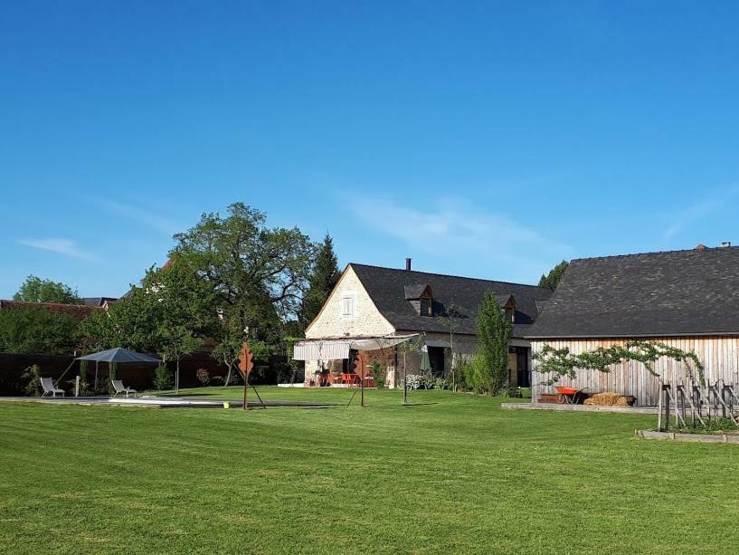 Le Mazet D'Olt Bed & Breakfast Altillac Ngoại thất bức ảnh
